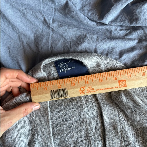 american eagle outfitters Blouse XL Women’s V-neck Gray Cardigan Buttons/pockets - Picture 7 of 13